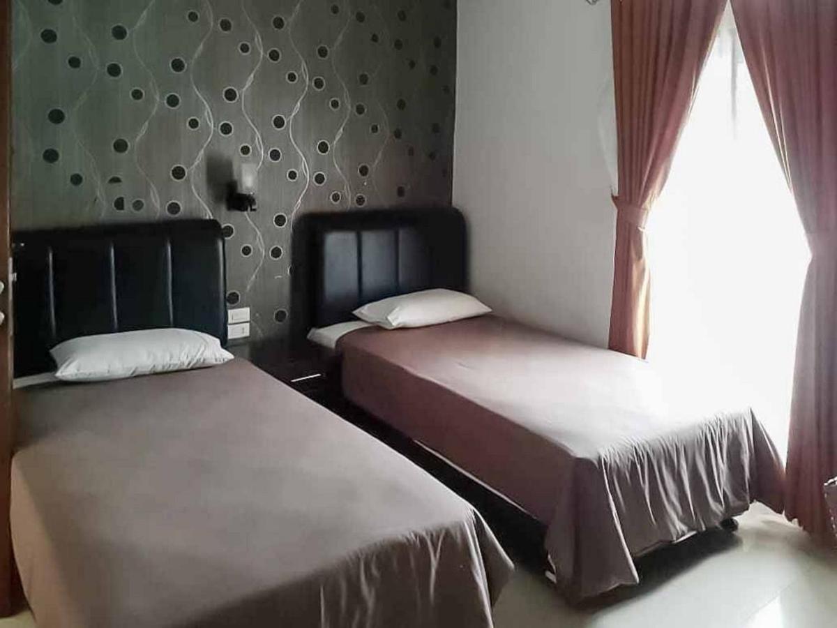 Отель Reddoorz Near Pantai Panjang Bengkulu 2 Экстерьер фото